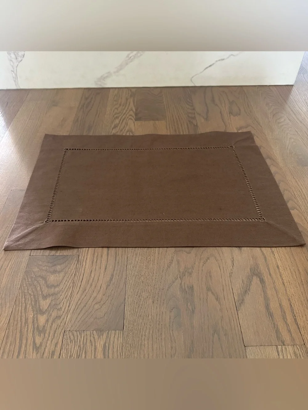 Set of 4 Vintage Rectangular Linen Blend Hemstitch Placemats in Brown 20